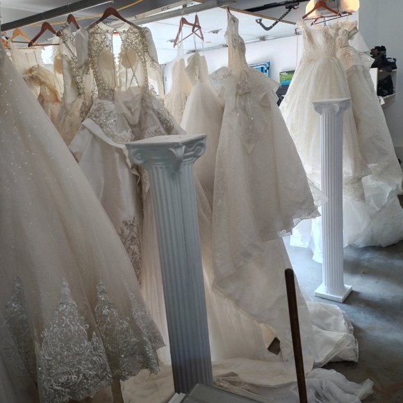 wedding gowns - Picture 3 of 6